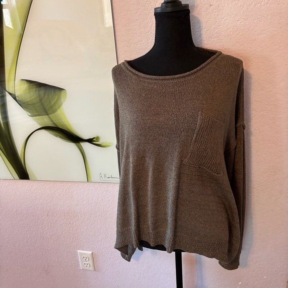Sweaters - Sweater size M/L